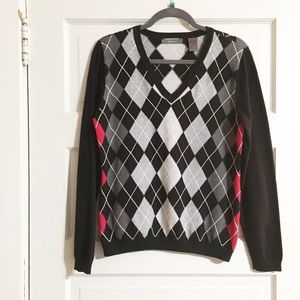 Liz Claiborne Sweaters - Liz Claiborne Black/Red Argyle V-Neck Sweater- L Liz Claiborne Sweaters - Liz Claiborne Black/Red Argyle V-Neck Sweater- L